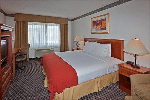 Holiday Inn Express Grand Canyon 03.[1]